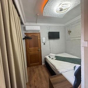 Budget Kamer met een King Size Bed